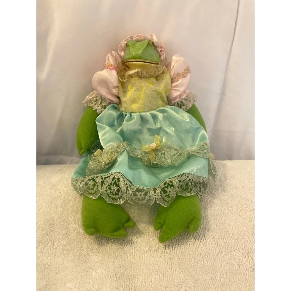 Golden Product Ltd Grandmaw Frog Plush Doll Vintage Victorian Lace Dress Bonnet